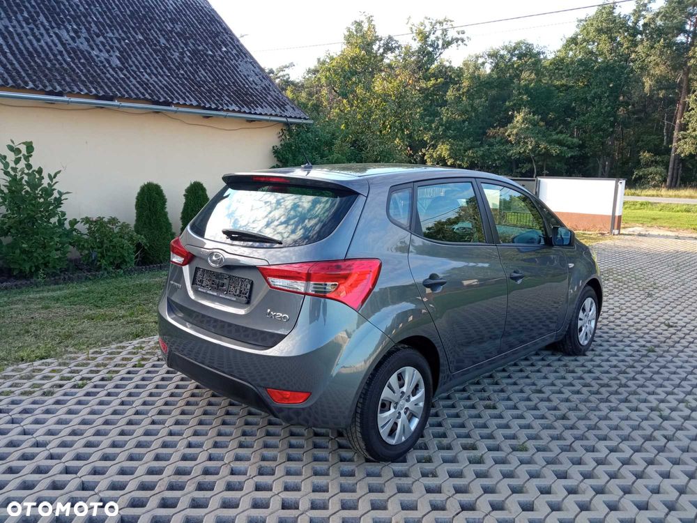 Hyundai ix20 - 5