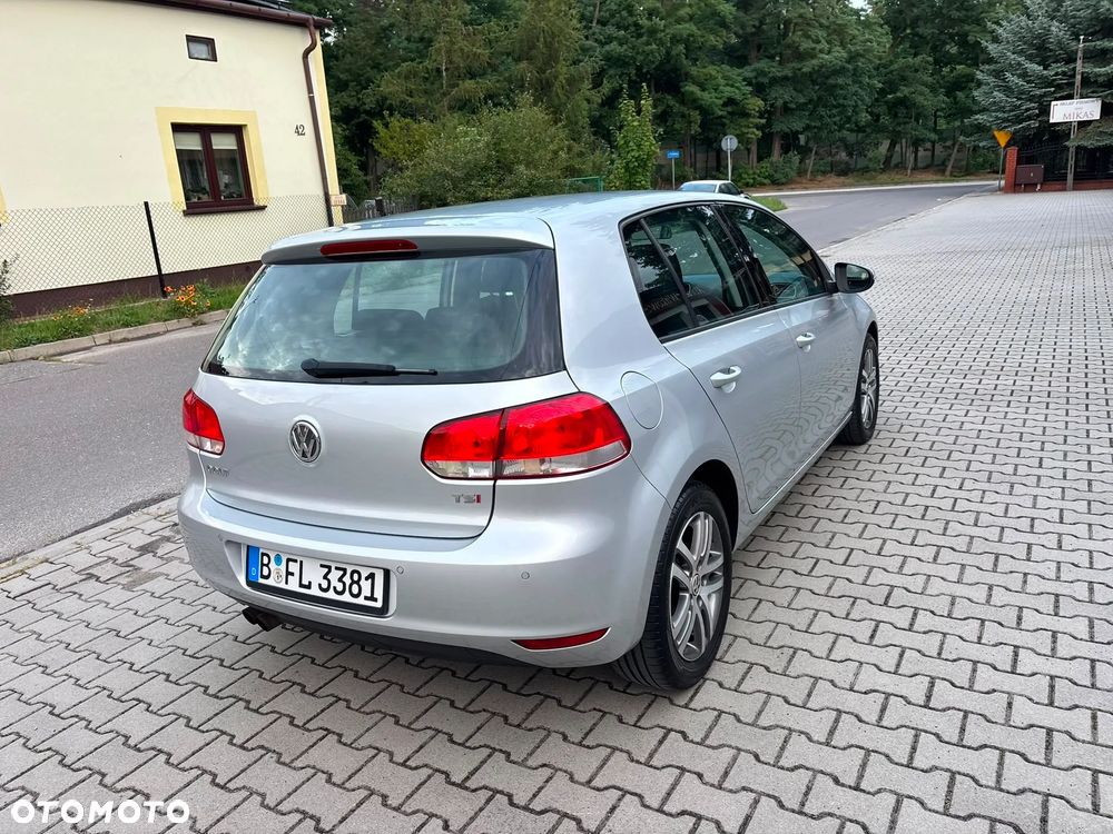 Volkswagen Golf - 9
