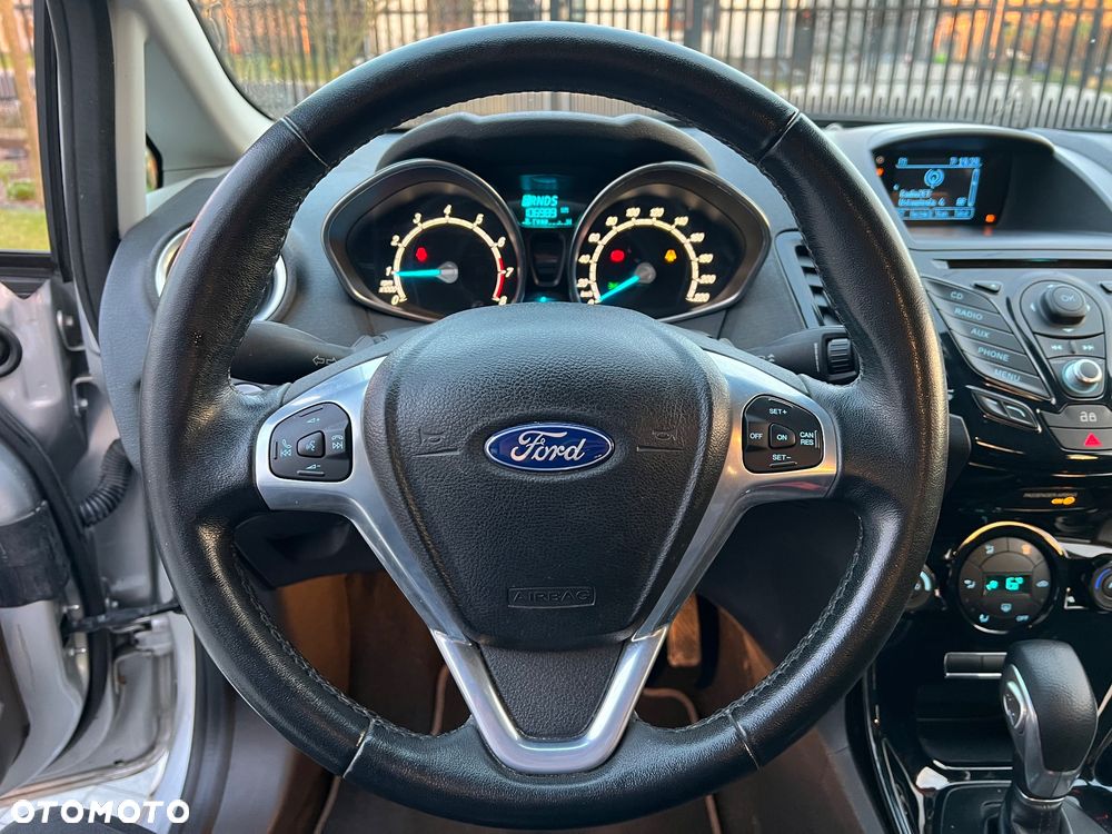 Ford Fiesta 1.6 Ti-VCT Titanium - 10