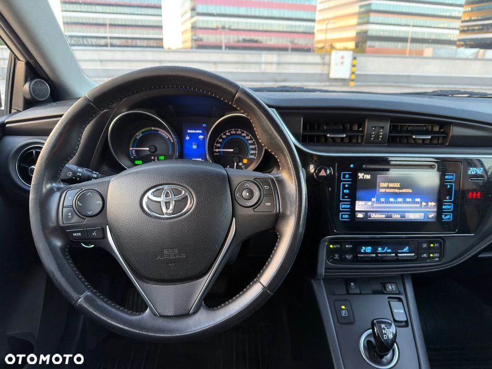 Toyota Auris Hybrid 135 Comfort - 9