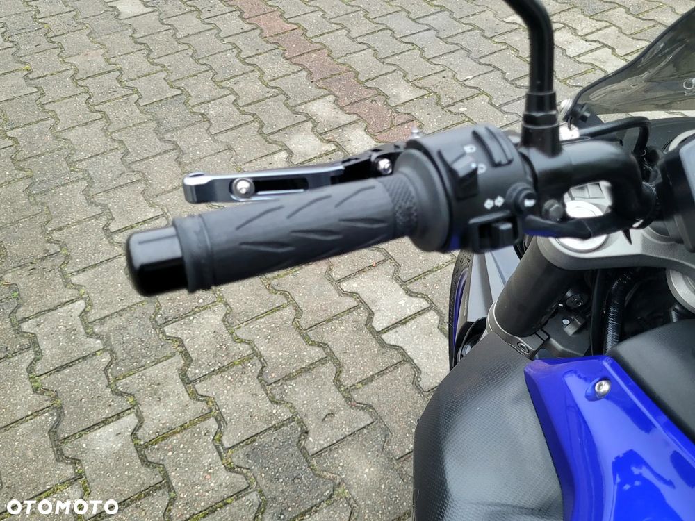 Yamaha MT - 24