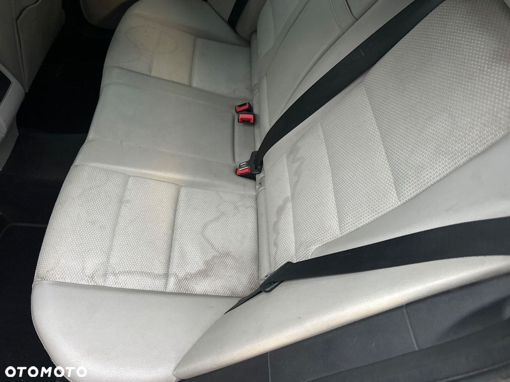 Mercedes-Benz GLK 220 CDI BlueEff - 14