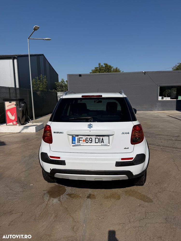 Suzuki SX4 1.6 4WD NAVI - 4