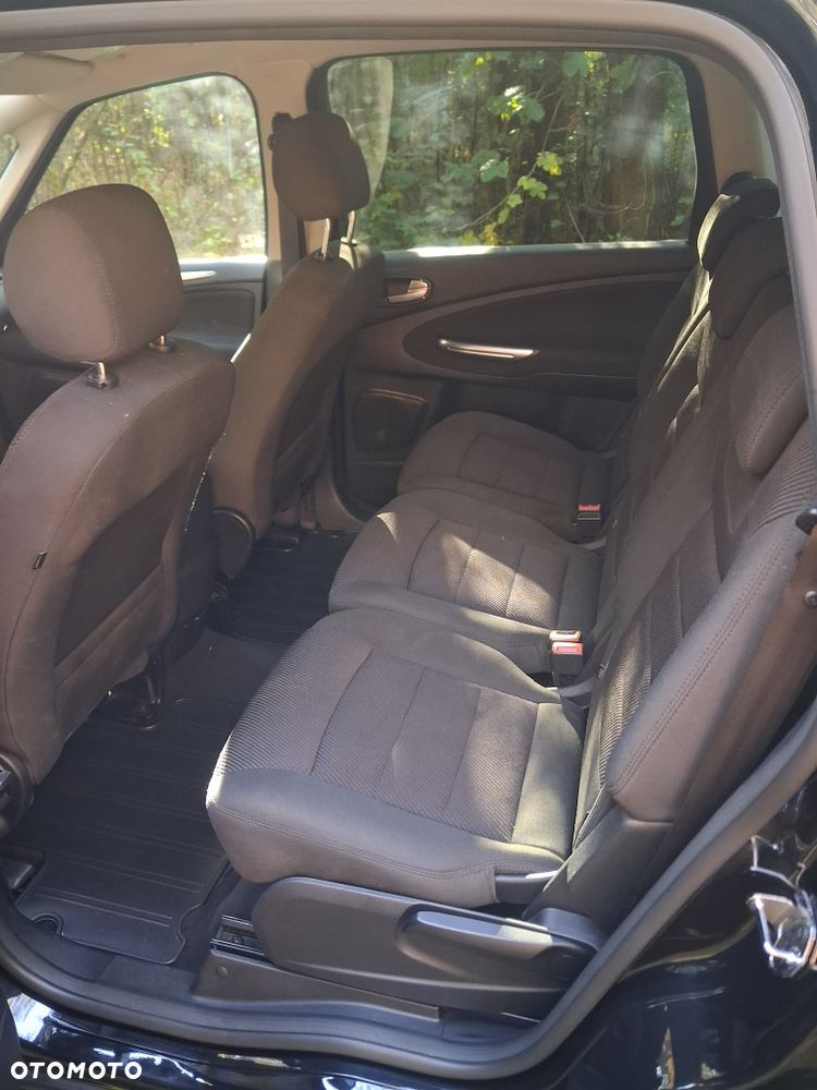 Ford S-Max - 7