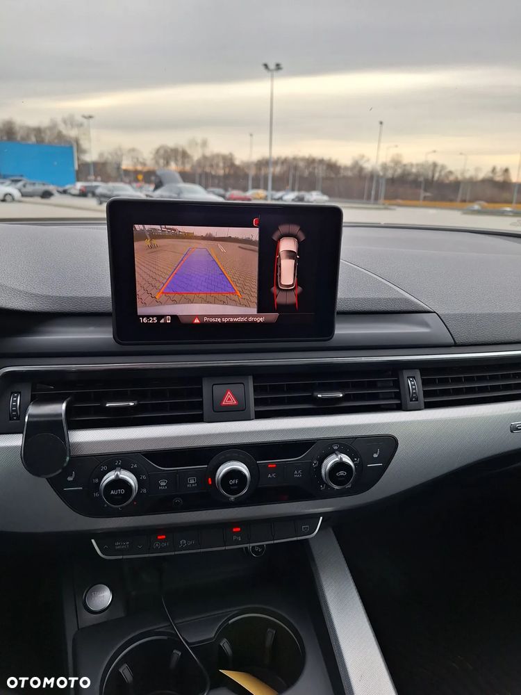 Audi A4 Avant 2.0 TDI Quattro S tronic - 8