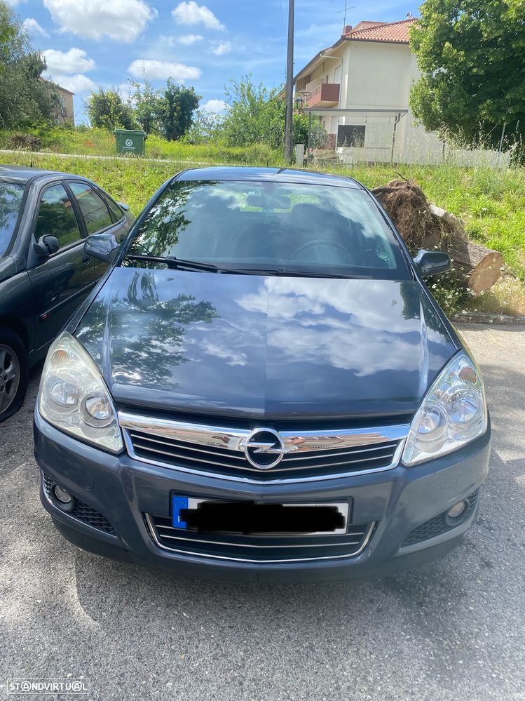 Opel Astra 1.7 CDTI Cosmo ecoFLEX - 1