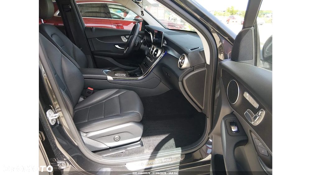 Mercedes-Benz GLC 200 4-Matic - 5
