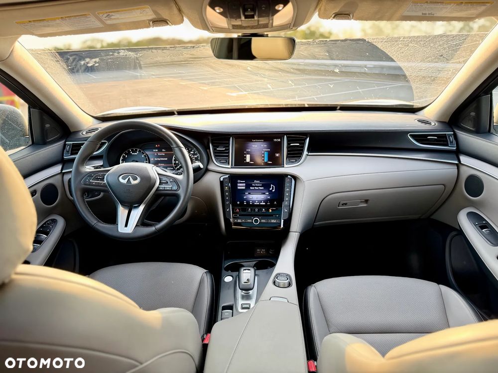Infiniti QX50 - 13