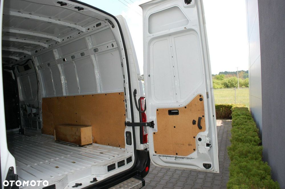 Opel Movano - 31