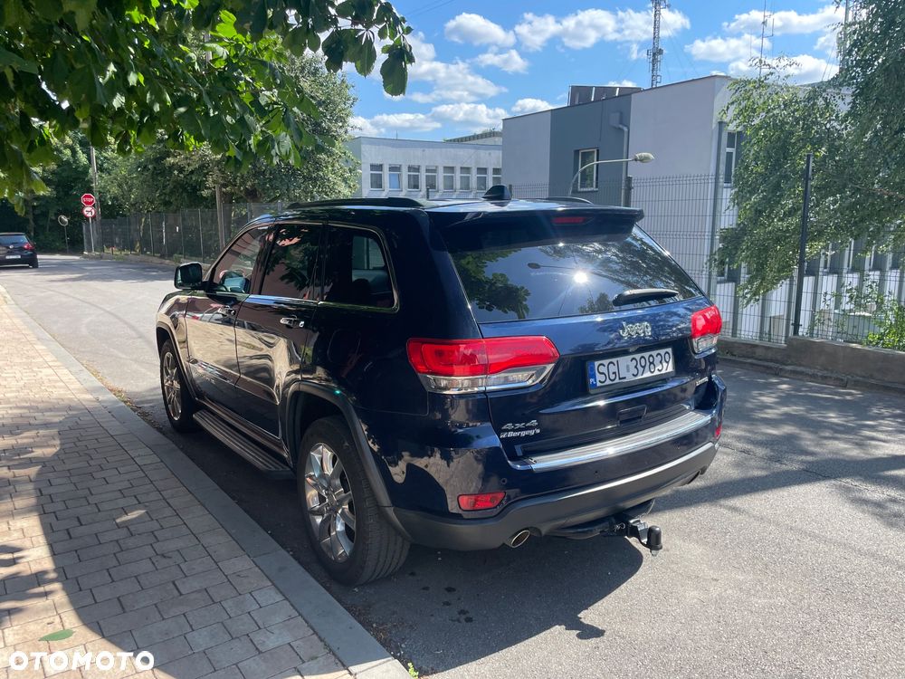 Jeep Grand Cherokee - 13