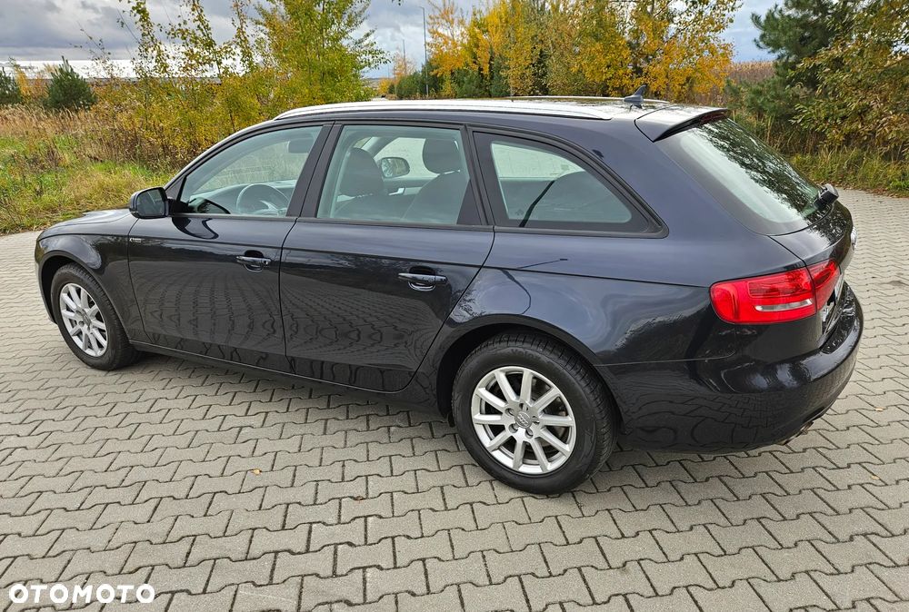 Audi A4 Avant 2.0 TDI Multitronic - 4