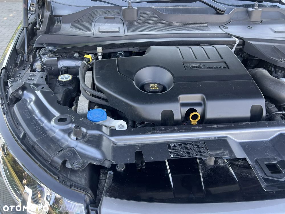 Land Rover Discovery Sport TD4 HSE - 18