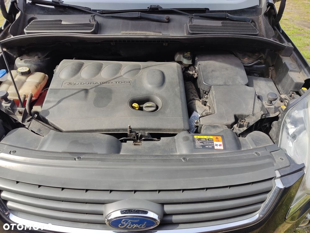 Ford Kuga 2.0 TDCi 4x4 Trend - 12