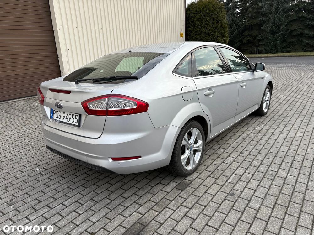 Ford Mondeo 2.0 TDCi Platinium X Plus (Titanium) - 3