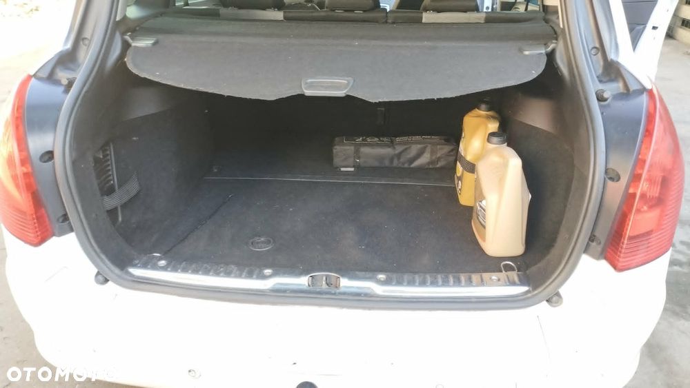 Peugeot 308 1.6 Premium - 18