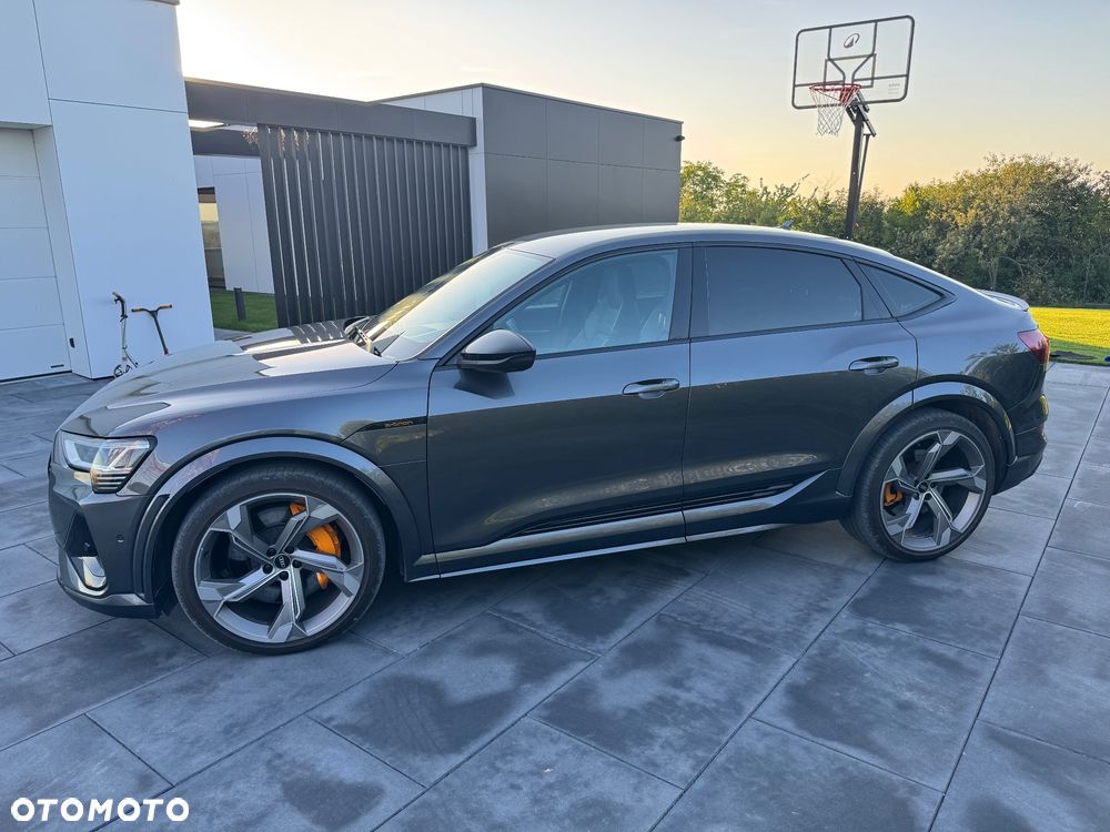 Audi e-tron S Quattro - 12