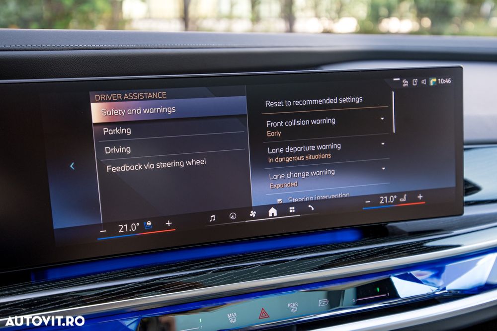 BMW Seria 7 750e xDrive AT PHEV - 27