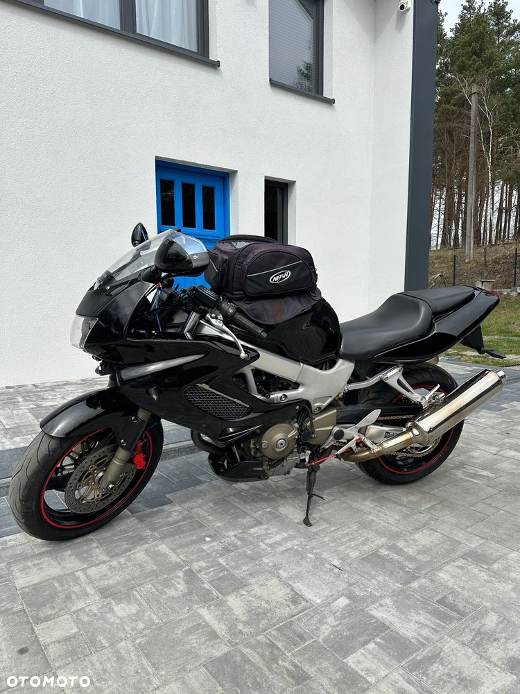 Honda VTR - 20