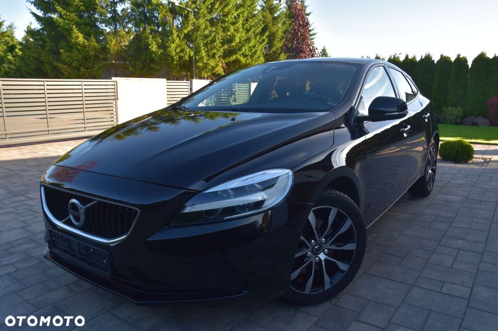 Volvo V40 T3 Momentum - 5