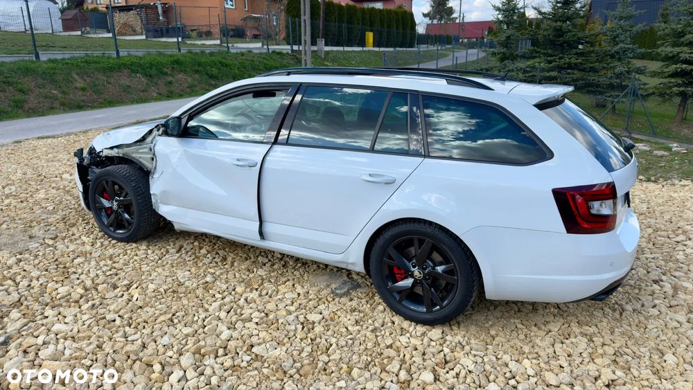 Skoda Octavia 2.0 TSI RS 245 DSG - 9