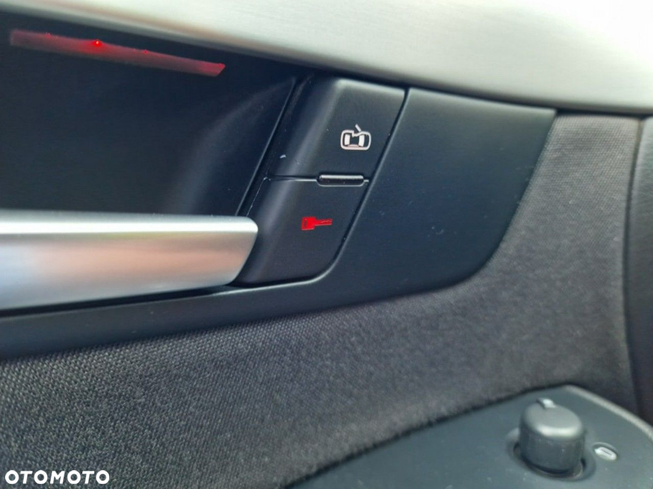 Audi A4 Avant 2.0 TDI - 10