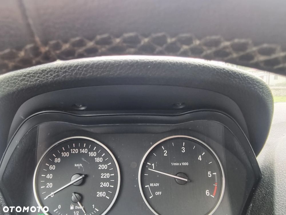 BMW Seria 1 118d Sport Line - 8
