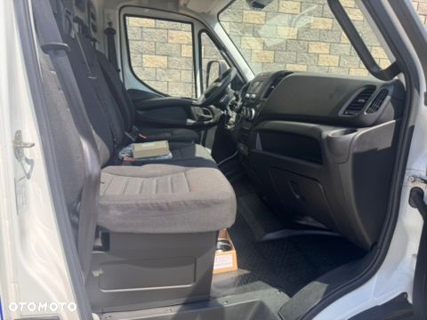 Iveco 70C18 Hi Matic Autotranspoter - 17