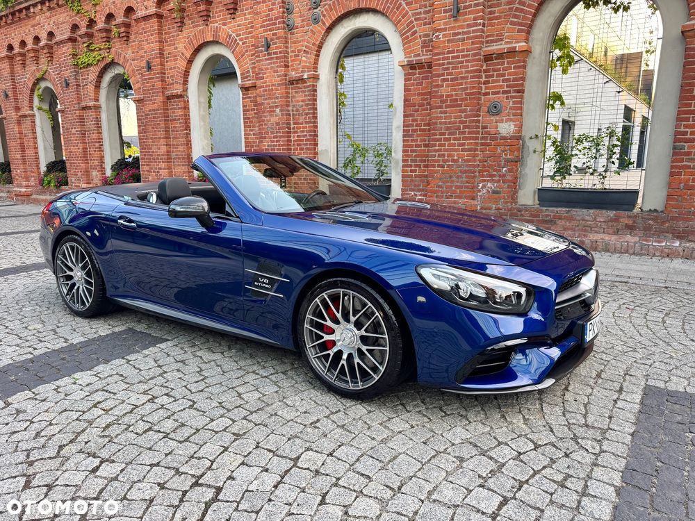 Mercedes-Benz SL 63 AMG - 12