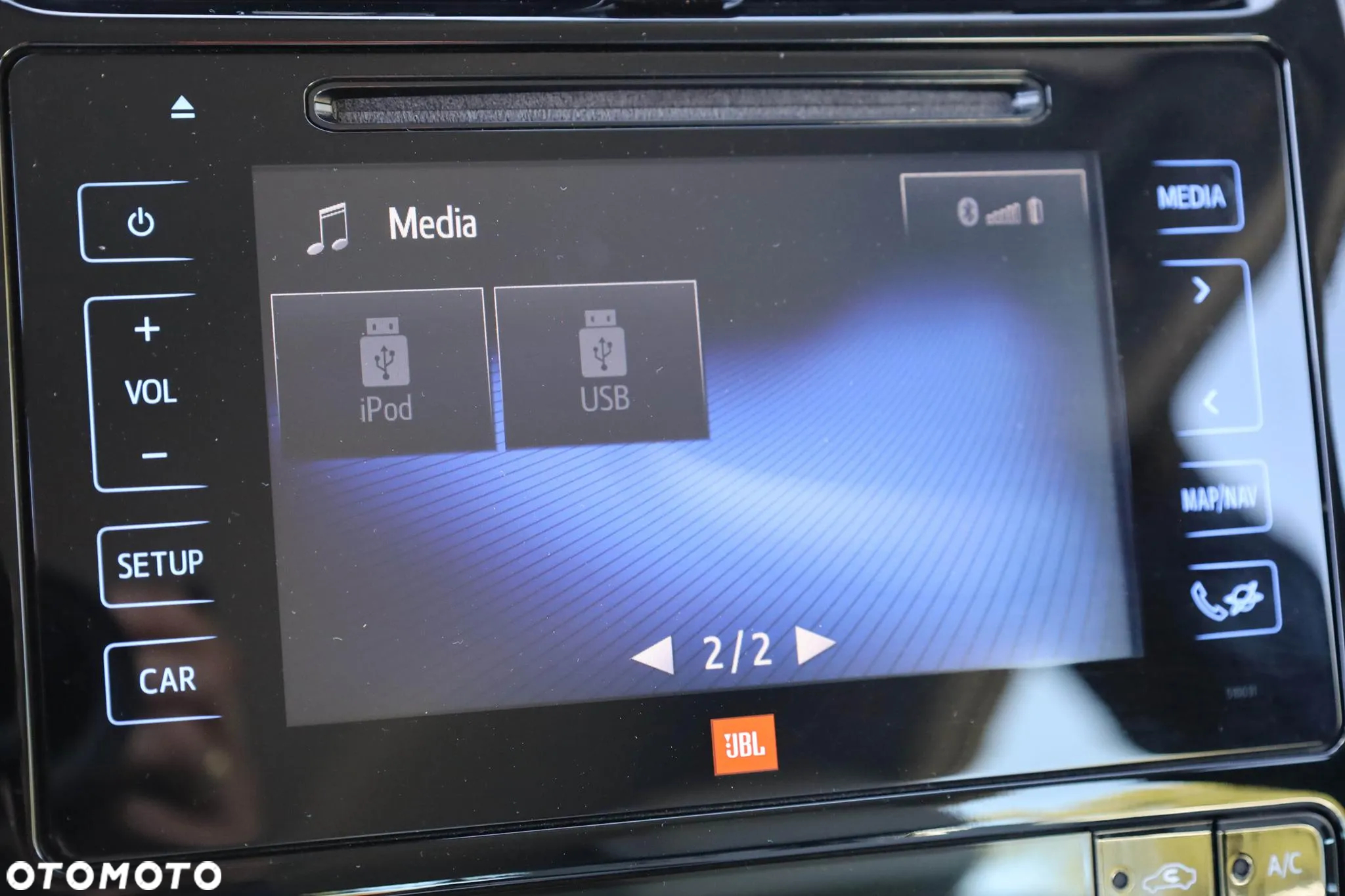 Toyota Prius 1.8 Hybrid Premium - 24
