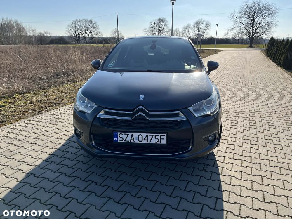 Citroën DS4 e-HDi 115 ETG6 SoChic - 2