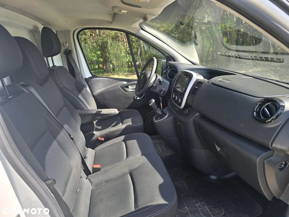 Renault Trafic - 8