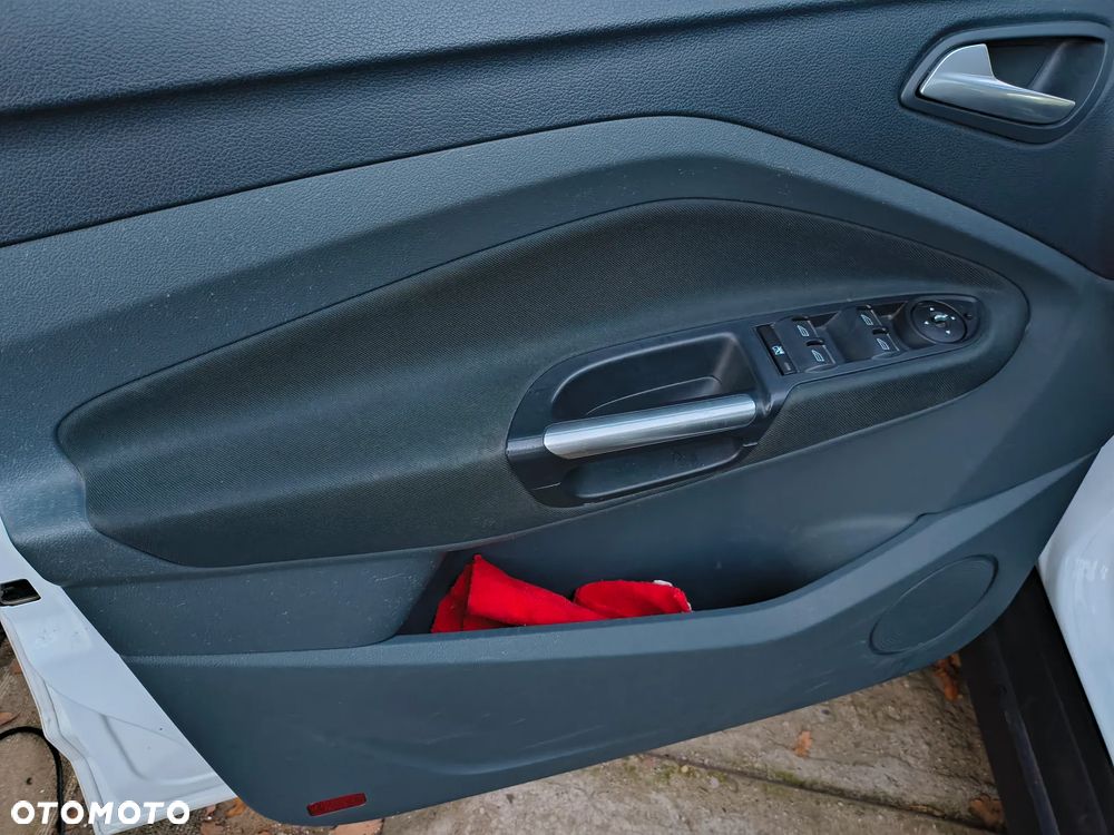 Ford C-MAX - 23