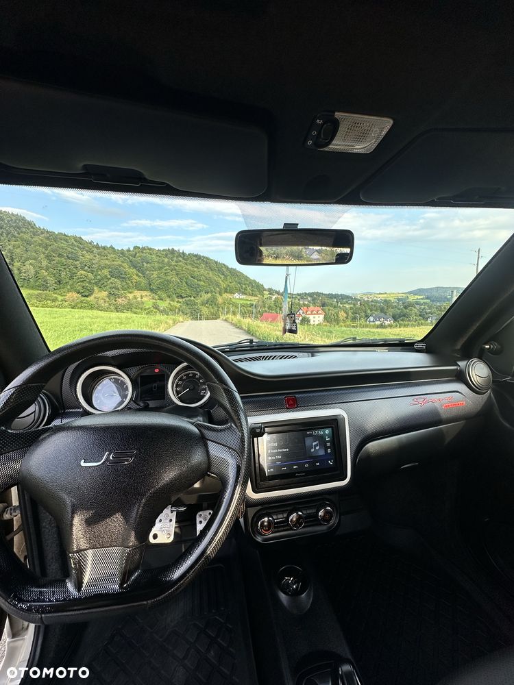 Ligier JS50 - 7