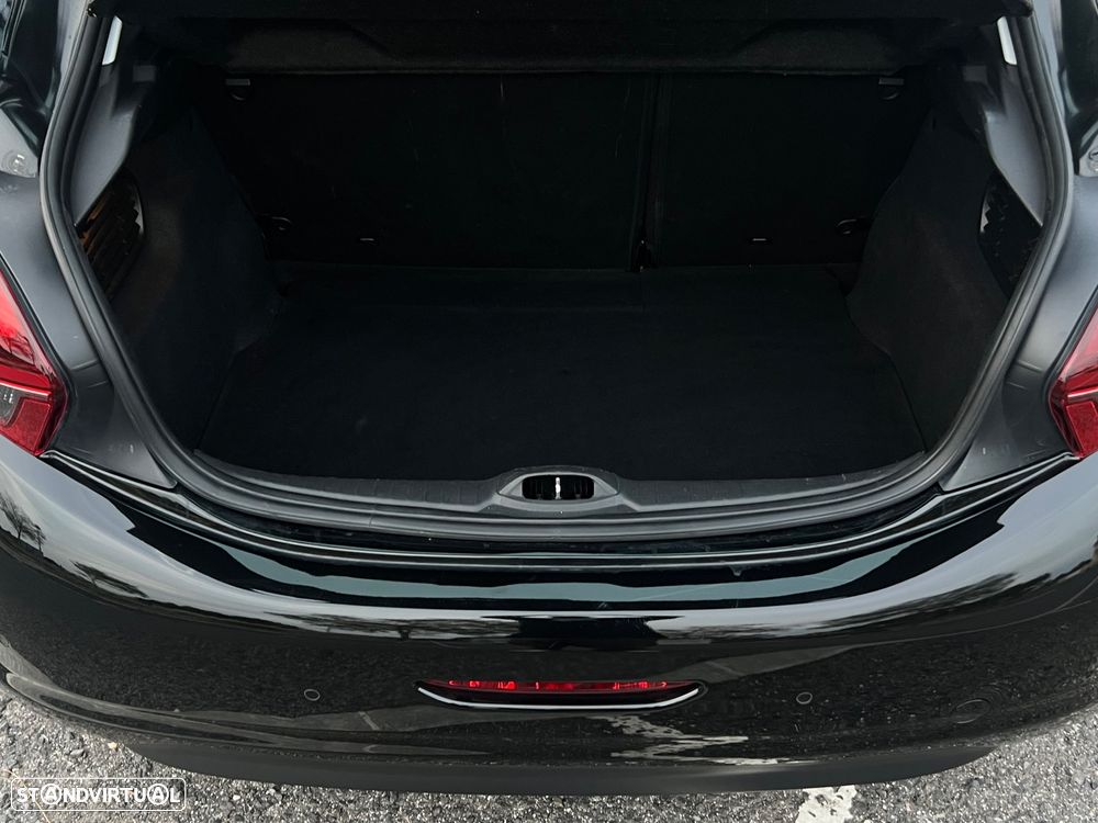 Peugeot 208 1.2 PureTech Allure - 5