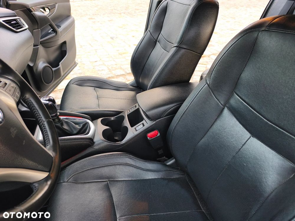 Nissan Qashqai - 15