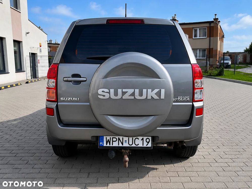 Suzuki Grand Vitara - 12