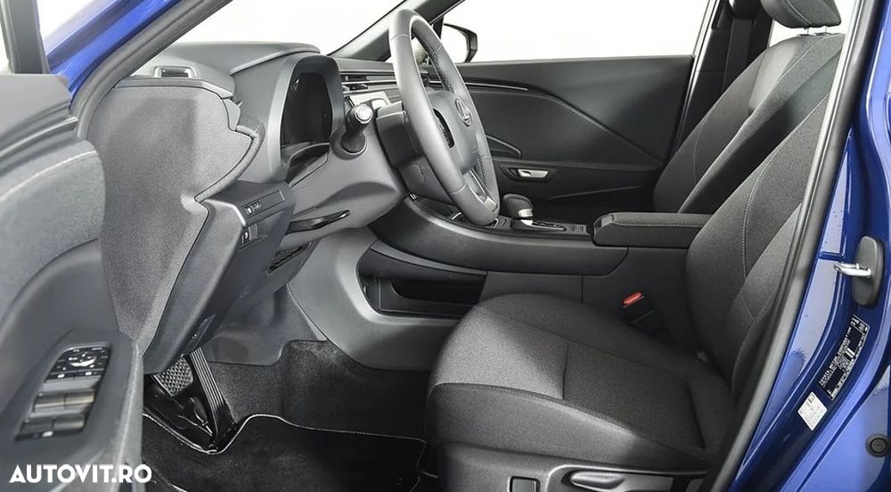 Lexus LBX FWD Original Edition - 9