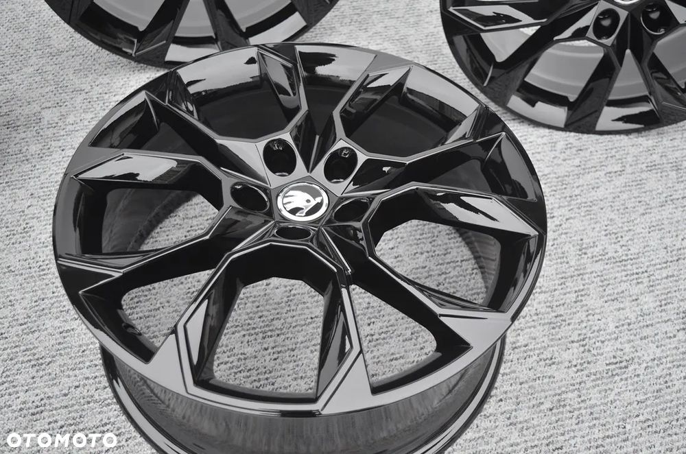 Felgi 7,5x19 5x112 Skoda Octavia Kodiaq Karoq Scout Superb Yeti - 2