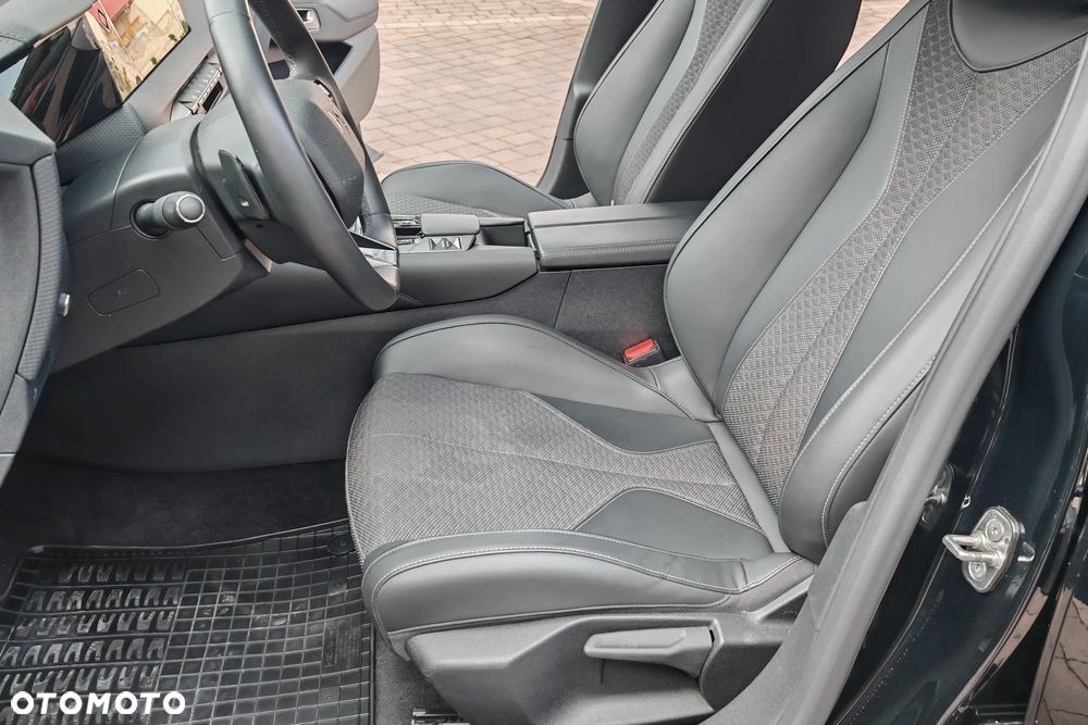 DS Automobiles DS 4 1.2 PureTech Cross Trocadero - 19