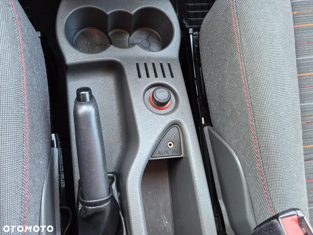 Ford C-MAX 1.8 Style+ - 29