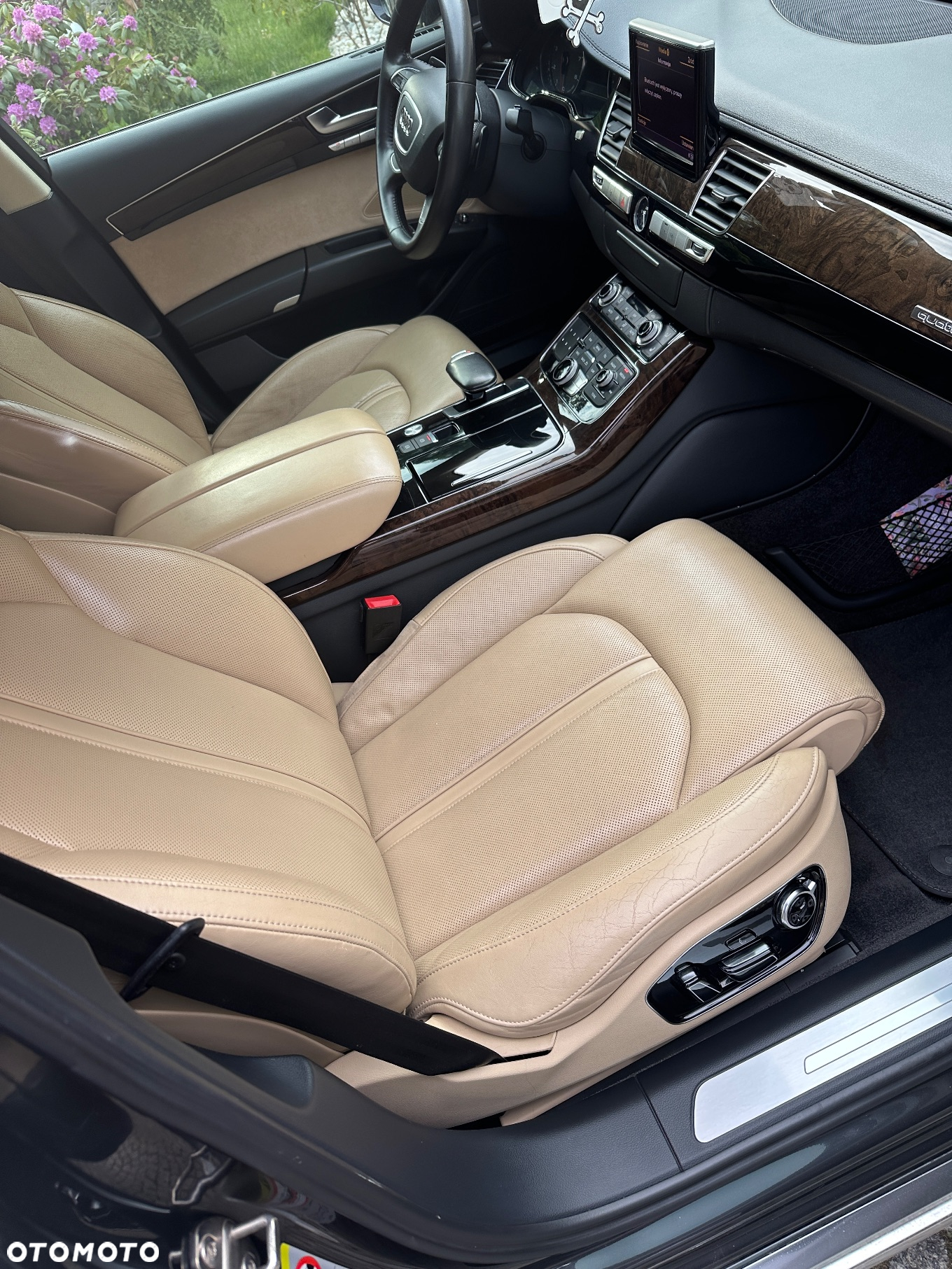 Audi A8 4.2 FSI Quattro - 12