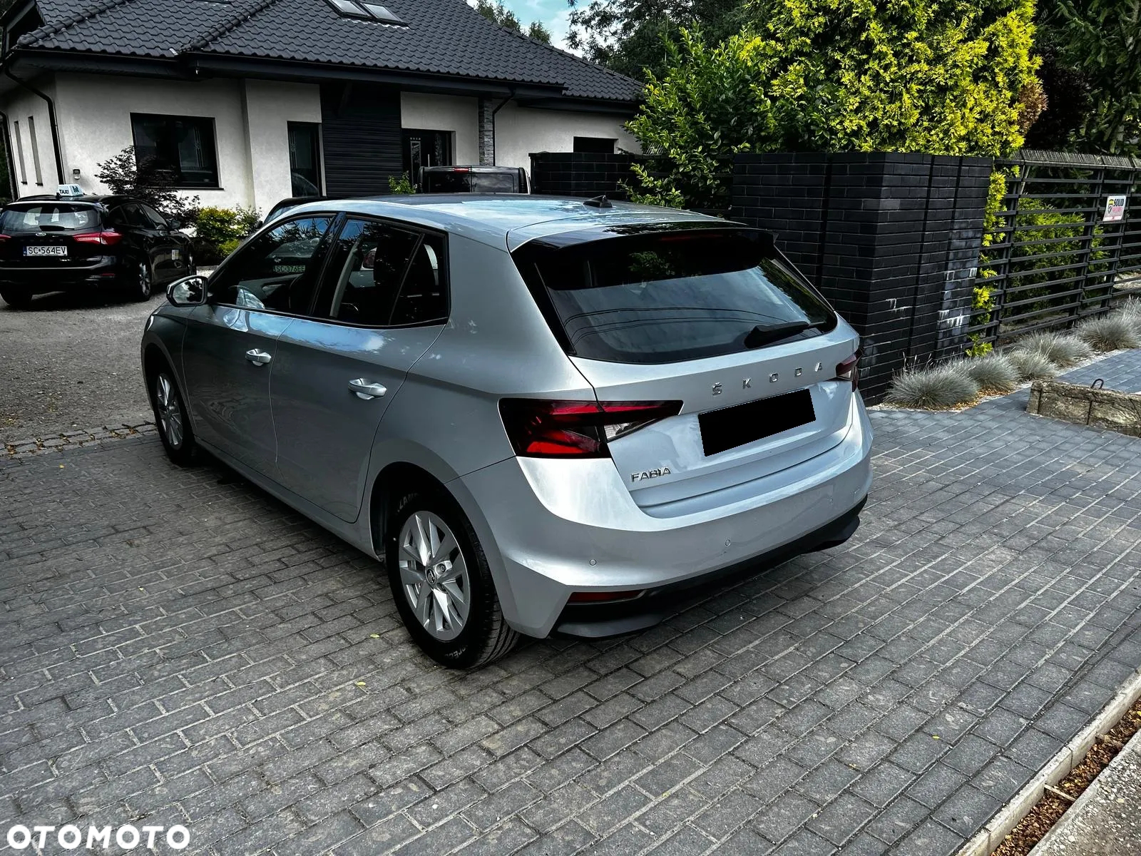 Skoda Fabia 1.0 TSI Monte Carlo - 11