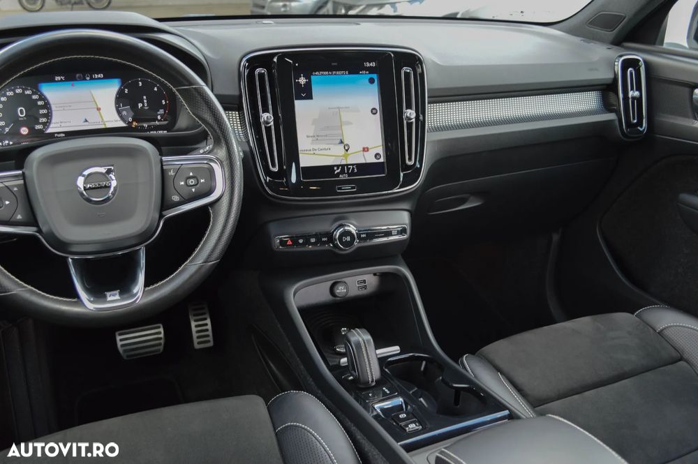 Volvo XC 40 D4 AWD R-Design - 16