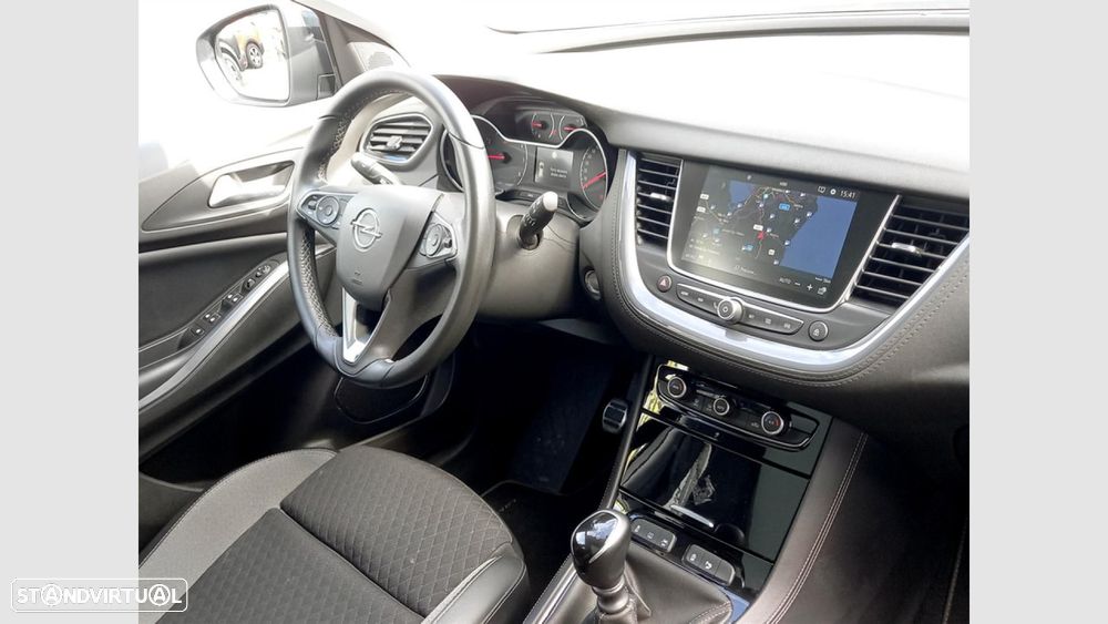Opel Grandland X 1.2 T Innovation - 19