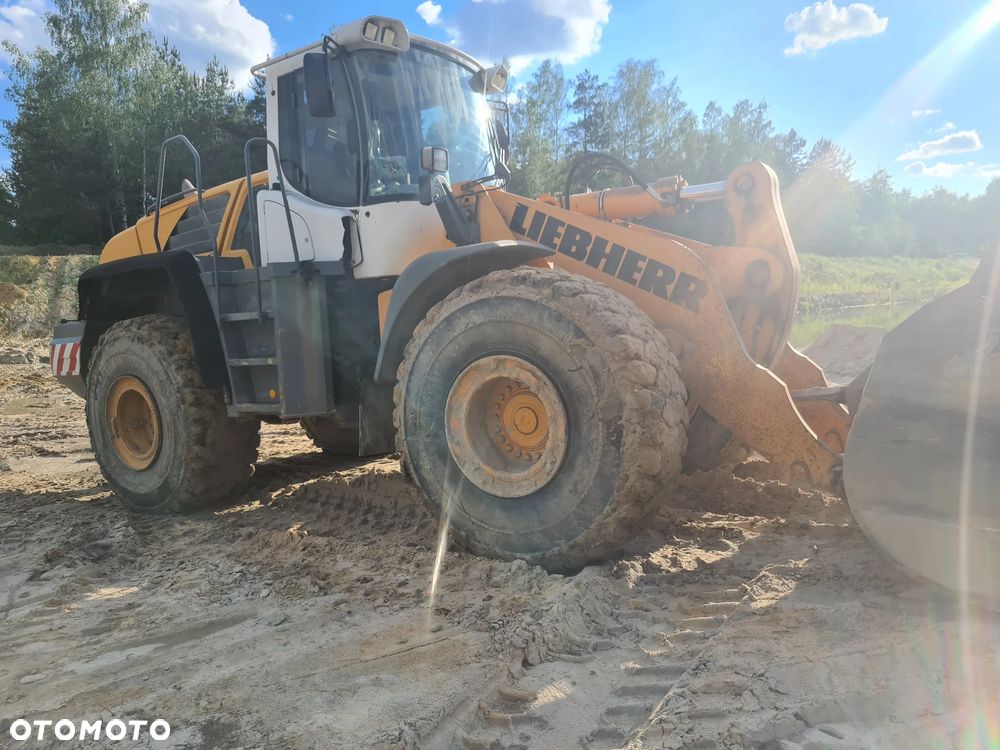 Liebherr 576 2plus2 - 21