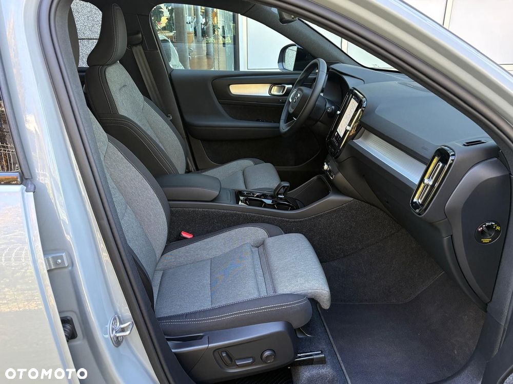 Volvo XC 40 - 15
