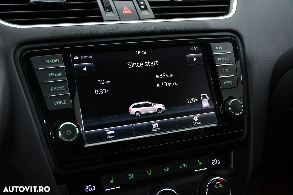Skoda Octavia 2.0 TDI RS - 28