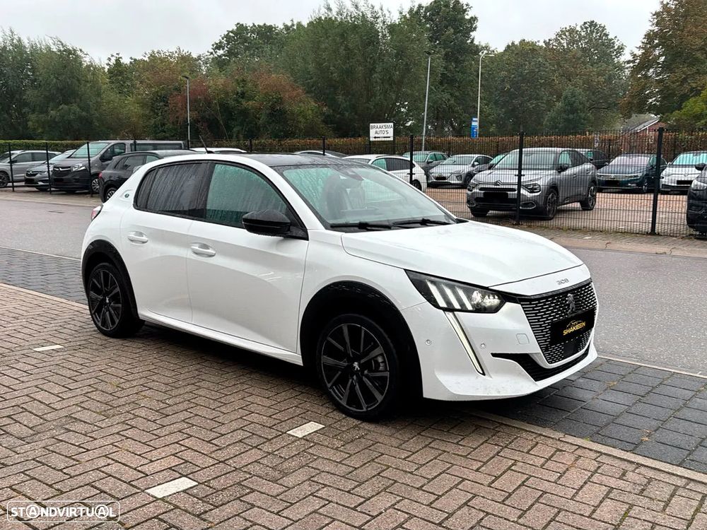 Peugeot e-208 GT - 2