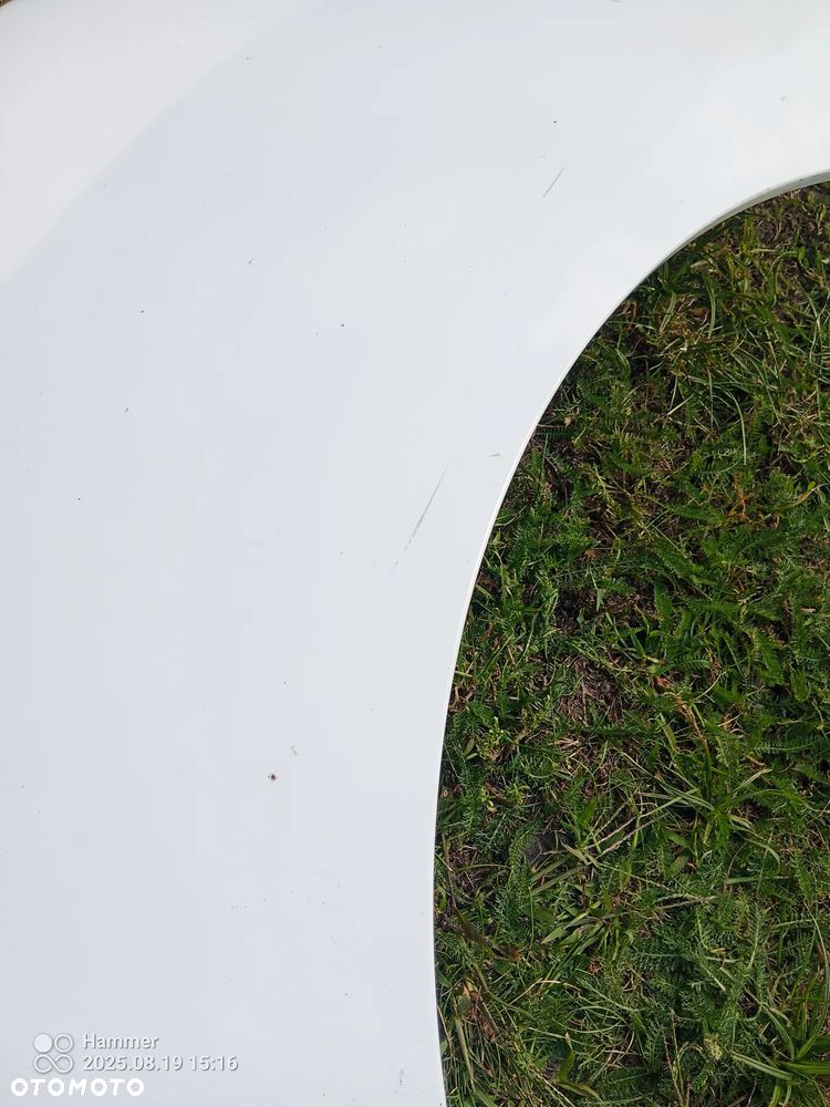 KANGOO II III LIFT błotnik prawy lekko uszkodzony - 2