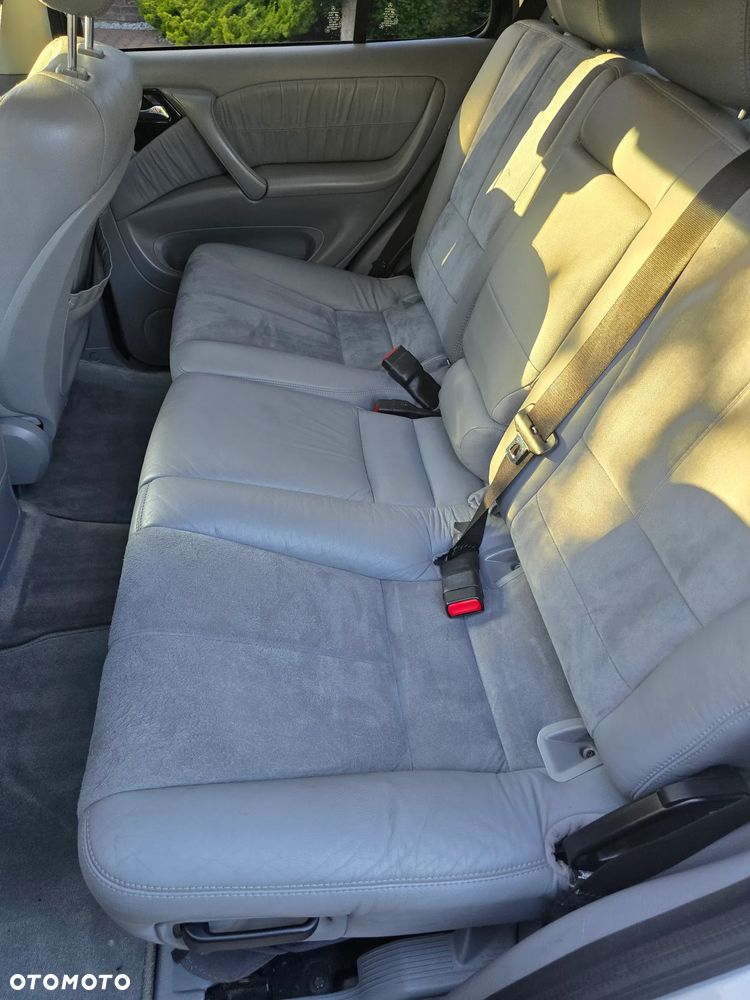Mercedes-Benz ML 400 CDI - 21